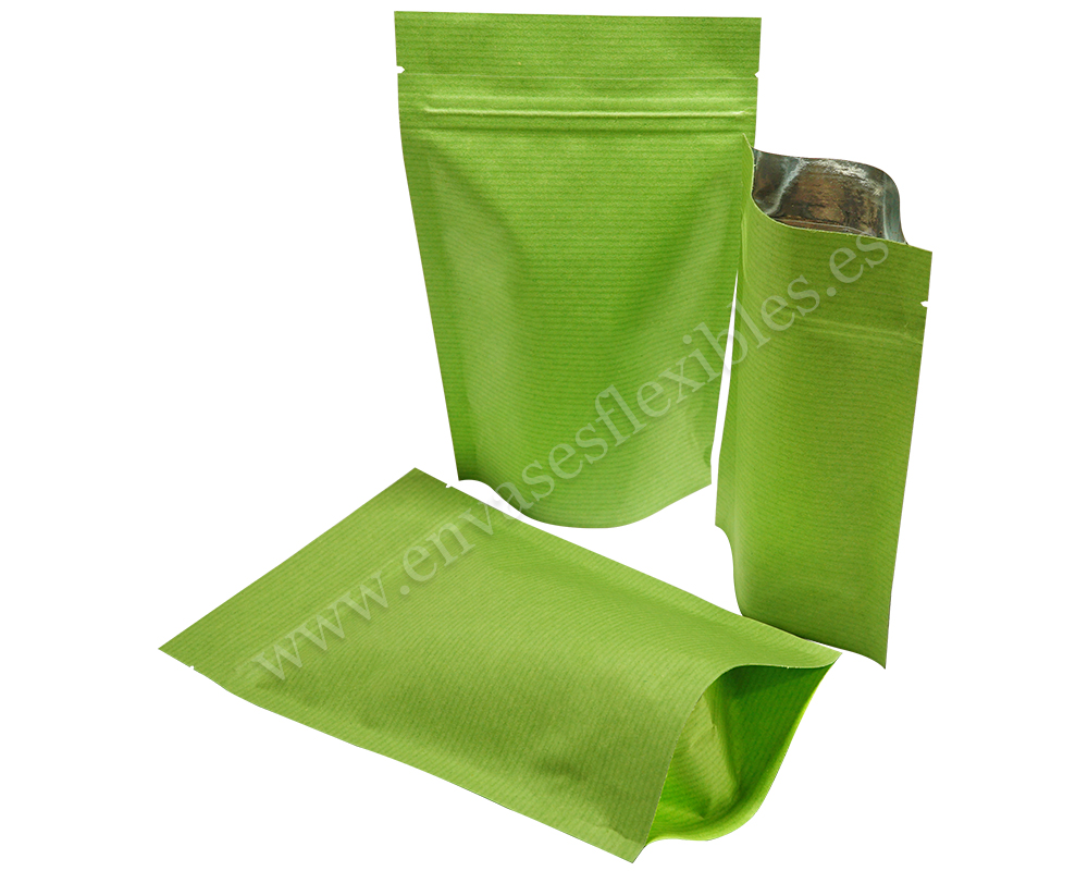 Bolsas de papel a rayas verdes